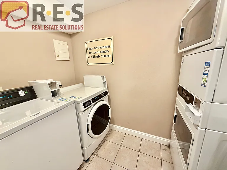 1125 N Washington St #301 — Photo 5