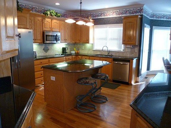 Gourmet Kitchen