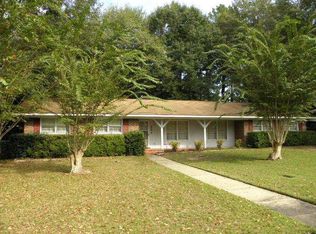 404 Daniel Cir, Dothan, AL 36301