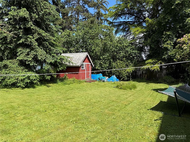 4th image of 3218 NE 97th Street
