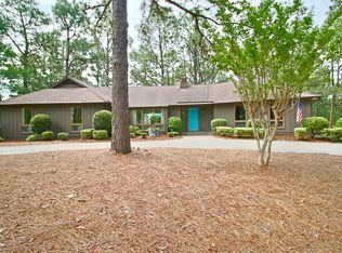 2017 Airport Rd, Whispering Pines, NC 28327