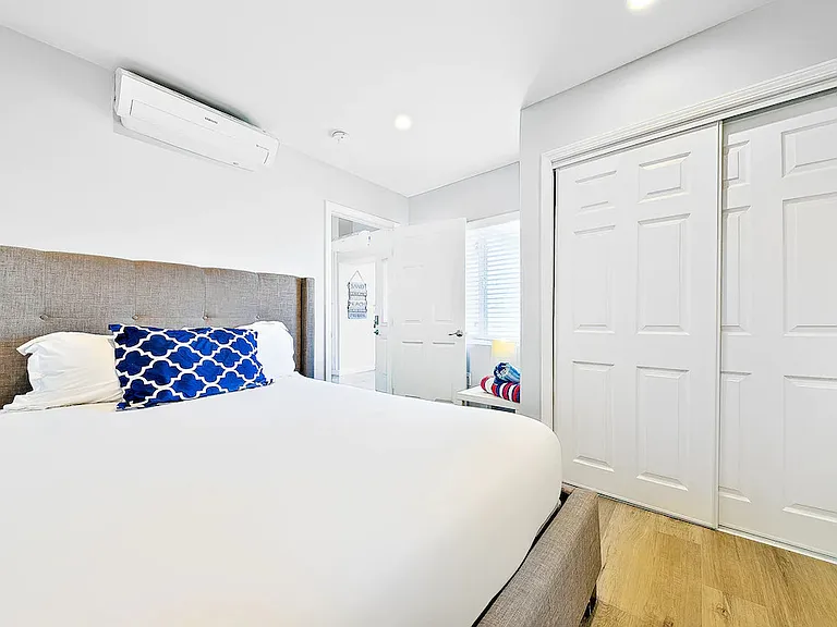1320 W Balboa Blvd #B — Photo 9