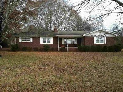 204 Gap Hill Rd, Six mile, SC, 29682