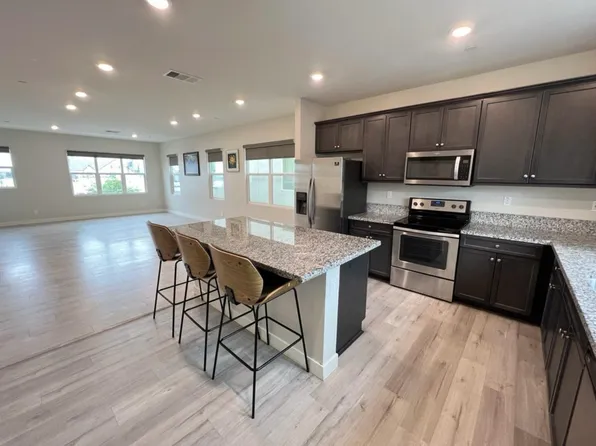 1680 W Rhombus Ln, Anaheim, CA 92802