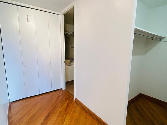 5th image of 505 N Lake Shore Dr APT 611