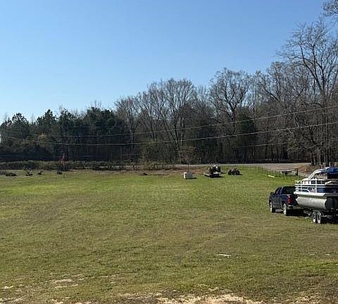 3rd image of 201 County Road 756