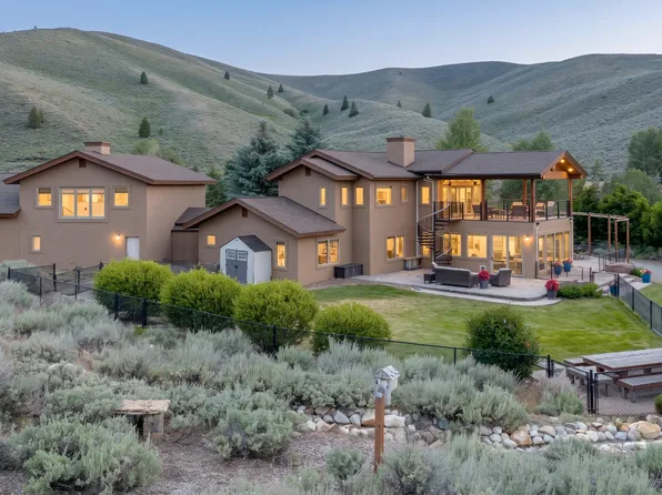 217 E Gulch Rd, Hailey, ID 83333