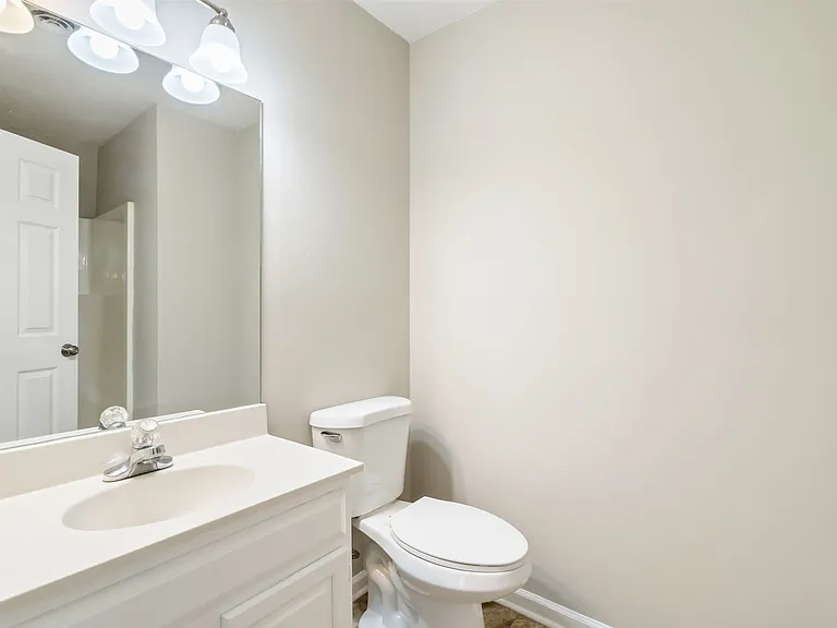 (Achjcp) Brownstone Way Apts (20 Units) - 8 — Photo 17