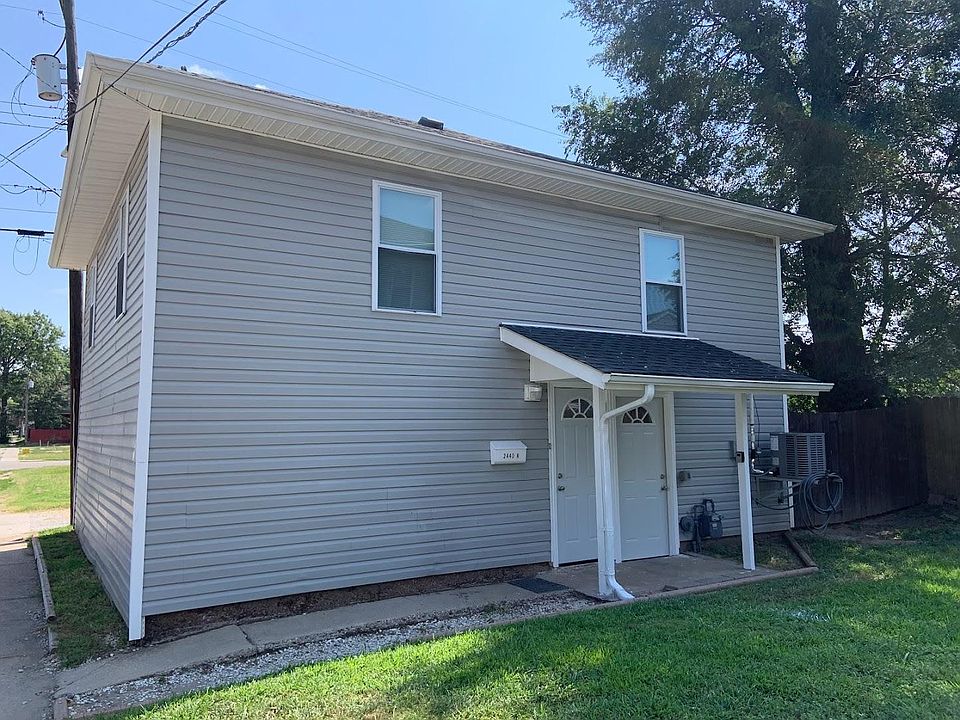 Rear Unit. Stand alone apartment.
