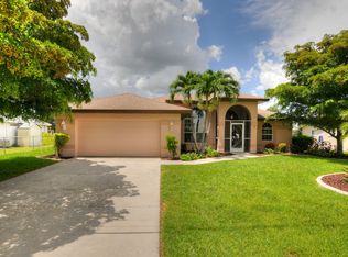 1443 SE 14th St, Cape Coral, FL 33990