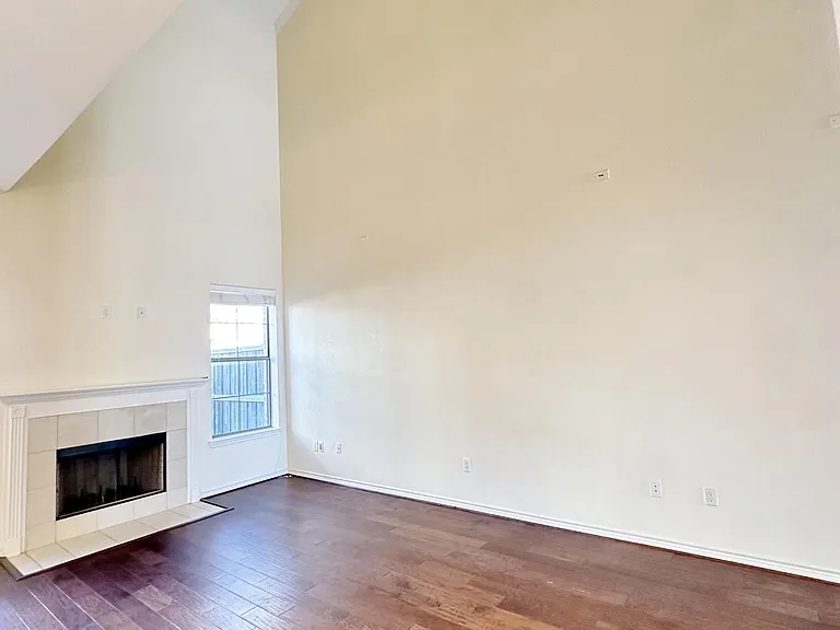 1206 Emerald Glen Trl — Photo 6