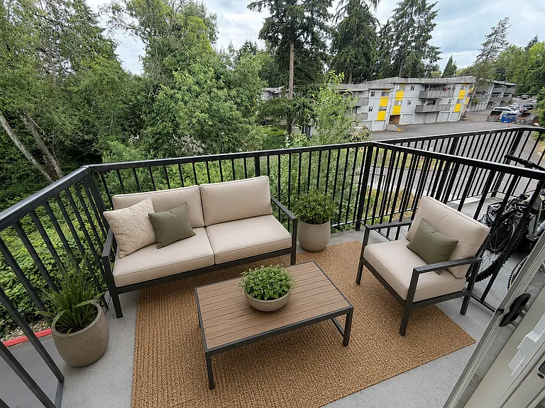 Orchard Park Apartments — Photo 13