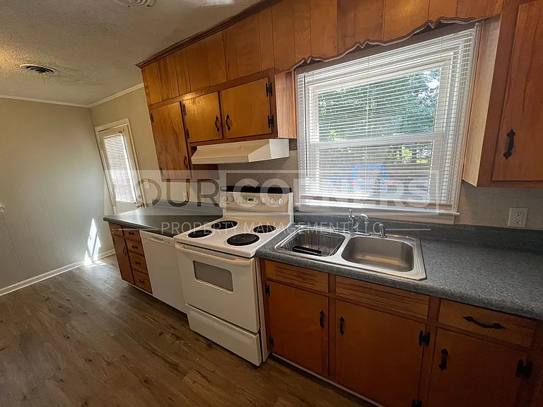 1019 Cypress Drive — Photo 6