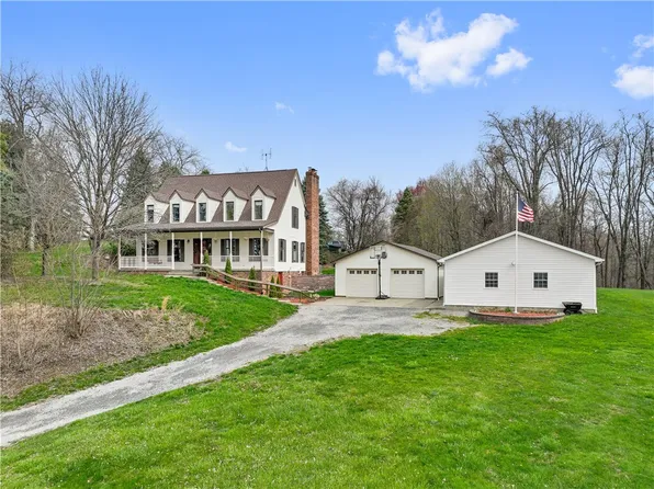 169 Clearview Rd, Aliquippa, PA 15001