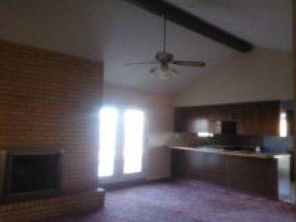 5th image of 4600 Leisure Dr