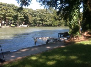 2209 El Rhea Dr, Seguin, TX 78155