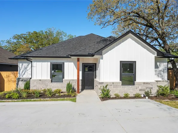 1612 Robeson St, Bryan, TX 77803