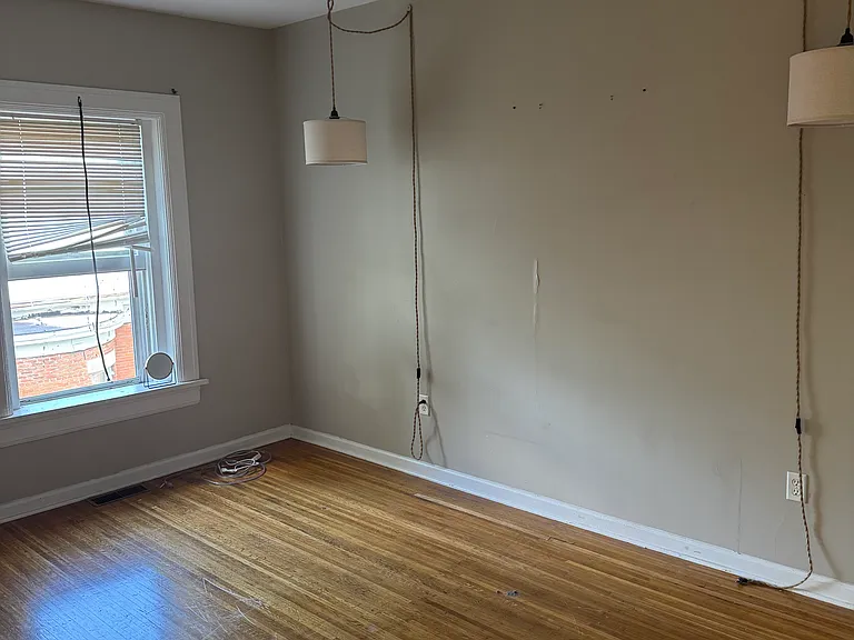 275 Plymouth Ave S #23 — Photo 9