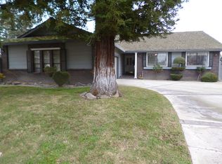 2806 Derr Rd, Denair, CA 95316