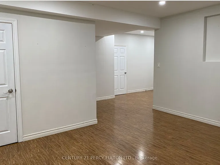 2359 Pilgrim Sq #BASEMENT — Photo 17