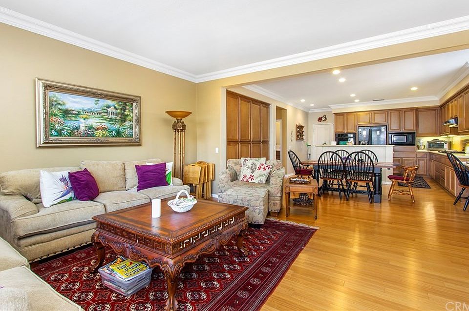 1st image of 27792 Point Breeze Dr
