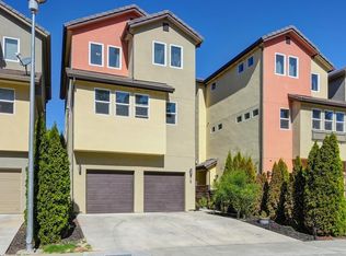 18 Rio Viale Ct, Sacramento, CA 95831