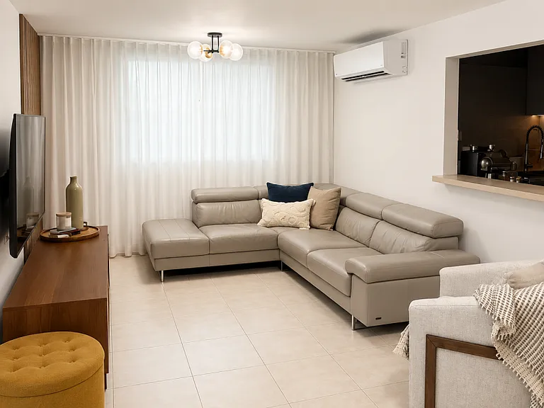 Cond The Residences 10 Apt 10 Calle Boulevard de l — Photo 4