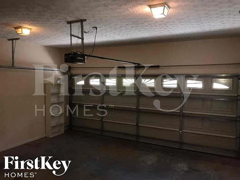 5036 Balus Dr — Photo 15