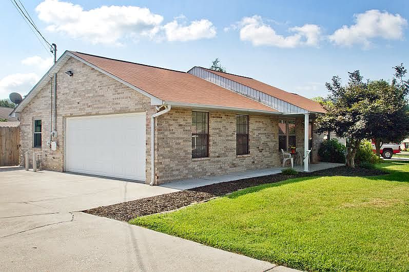 MOVE IN READY!