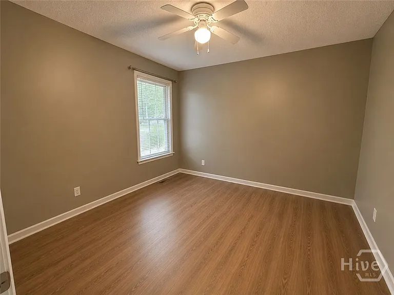 110 Flannigans Pl — Photo 7