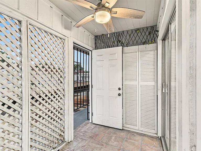 2501 Marilee Ln #4 — Photo 16