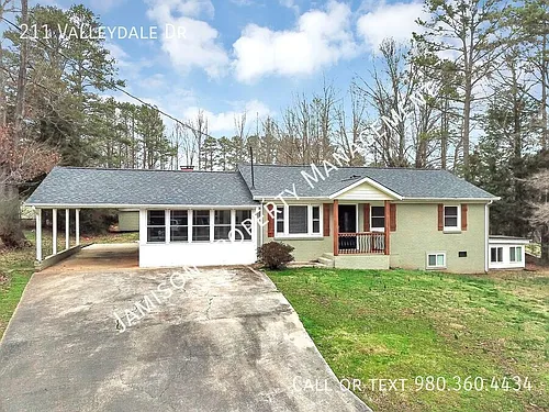 211 Valleydale Dr Photo 1