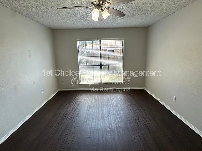 459 Little Valley Ct — Photo 10