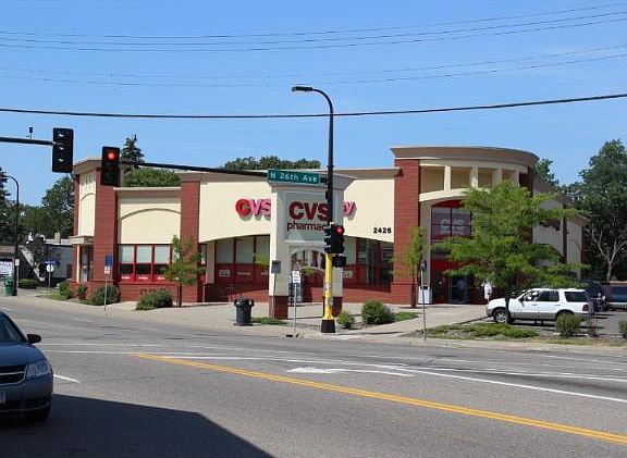 3rd image of 2407 W Broadway Ave