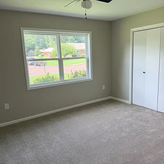 954 Boulder Cv — Photo 2
