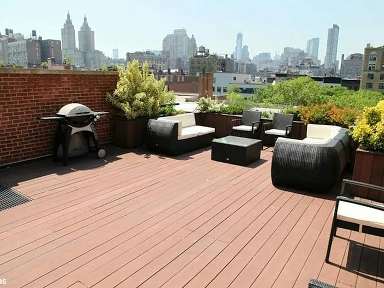 155 W 78th St #3 — Photo 9