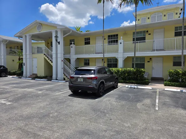 2660 NE 8th Avenue Unit 219, Wilton Manors, FL 33334