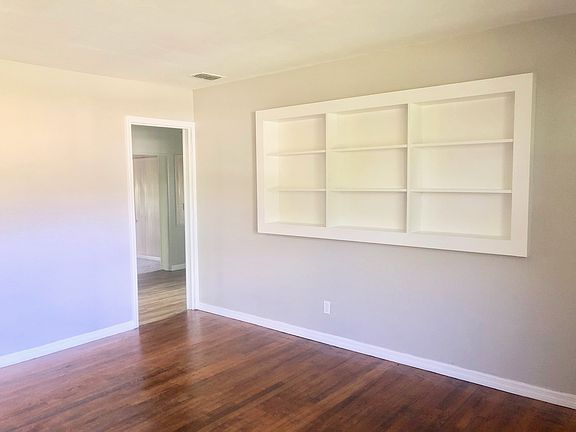 Front Living room