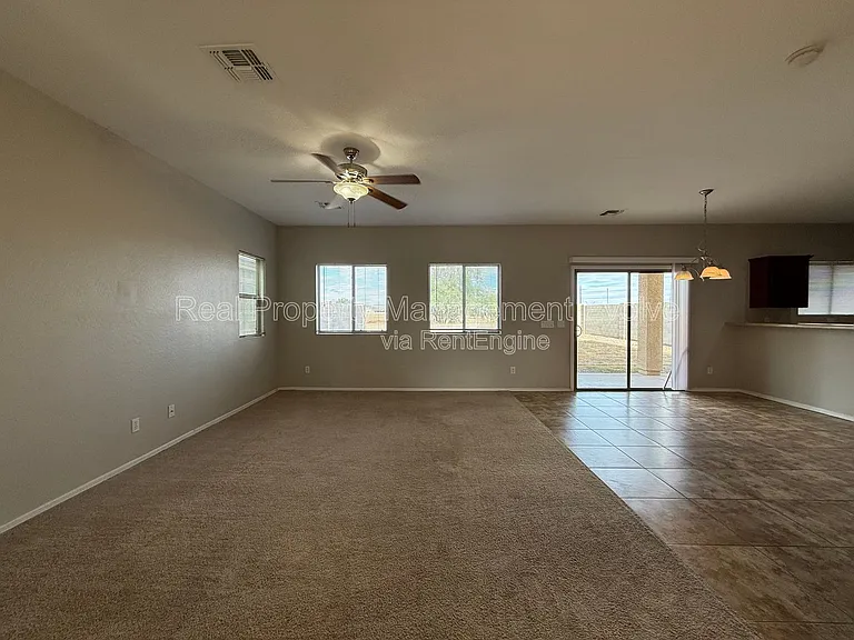 35828 N Zachary Rd — Photo 3