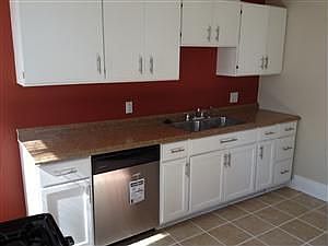 1st image of 3525 Zinsle Ave