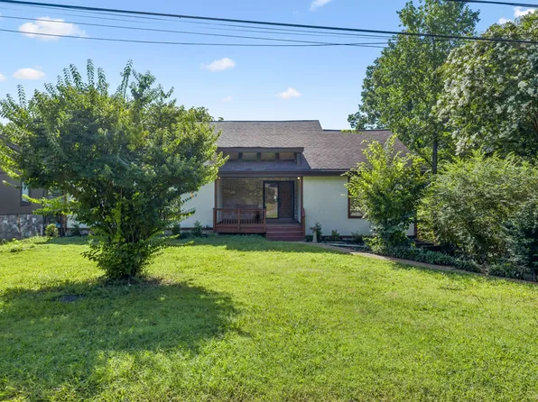 616 Belgium Dr, Hermitage, TN 37076