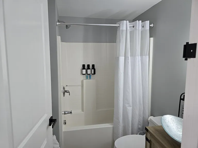 1315 Gorrell St — Photo 8