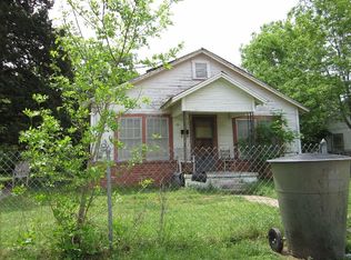 211 Peach St, Bryan, TX 77803