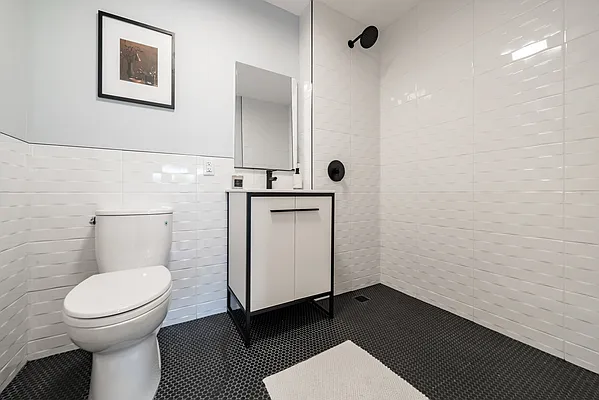 Rented by Joel Scharf, LREB | media 36