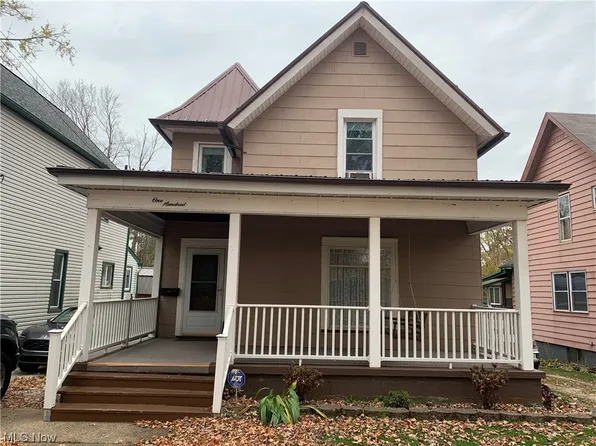 100 Marshall St, Conneaut, OH 44030