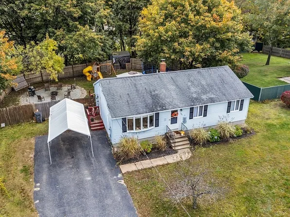 107 Church St, Gardner, MA 01440