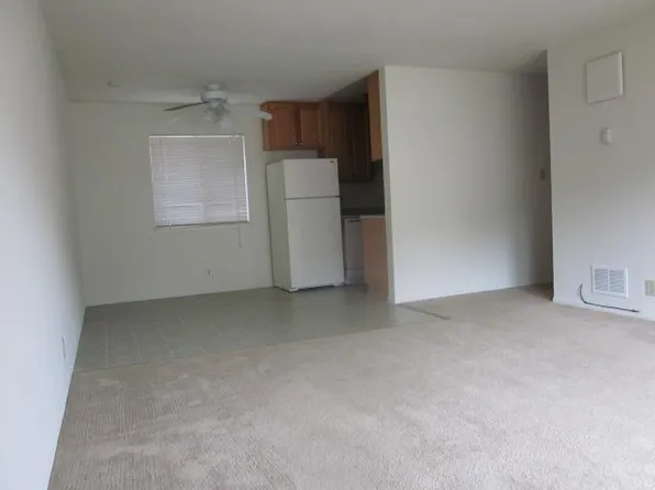 2431 Carlmont Dr, Belmont, CA 94002