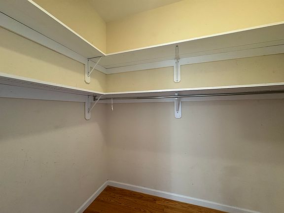 5th image of 58 Bostwick Ave #1