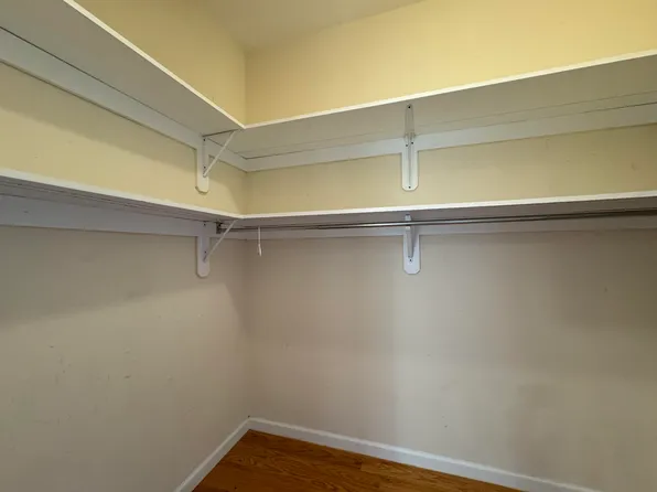 58 Bostwick Avenue image 8 of 9