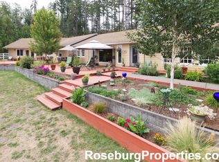 694 Orchard Ln, Roseburg, OR 97471